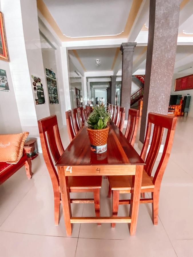 Gold Plus Hotel Phong Nha Dış mekan fotoğraf